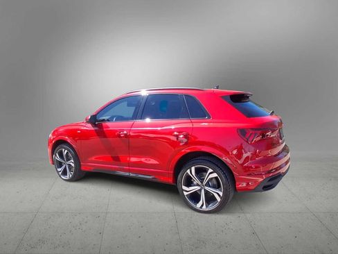 Used 2024 Audi Q3 2.0T Premium Plus w/ Premium Plus Package AWD/4WD image 6