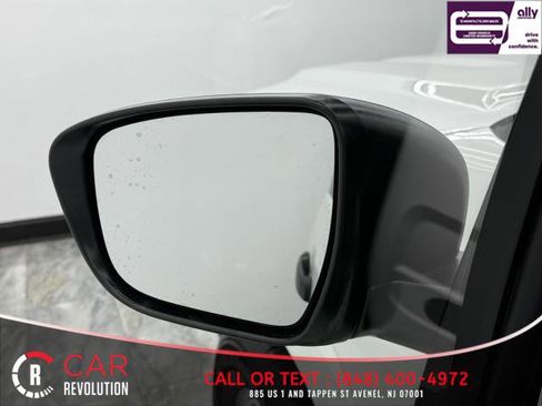 Used 2024 Nissan Frontier S w/ S Utility Package image 42