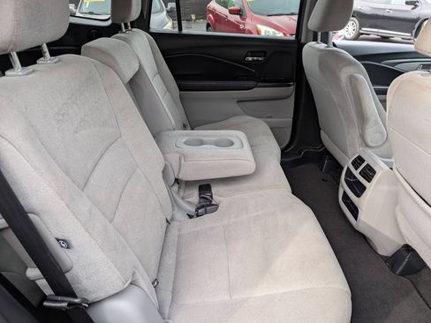 Used 2019 Honda Pilot LX image 22