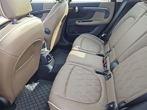 Used 2019 MINI Cooper Countryman S w/ Signature Upholstery Package image 5