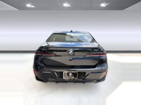 New 2026 BMW 740i xDrive w/ Executive Package AWD/4WD image 10