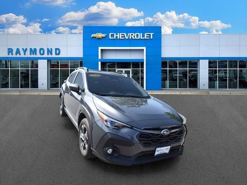 Used 2024 Subaru Crosstrek 2.0i Premium AWD/4WD image 9