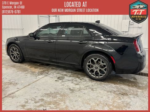 Used 2018 Chrysler 300 S w/ 300S Premium Group 2 AWD/4WD image 8