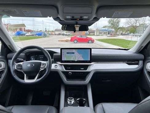 New 2026 Ford Explorer Active w/ Active Comfort Package AWD/4WD image 15