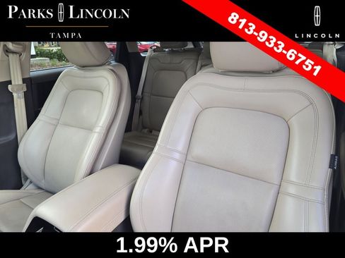 Used 2022 Lincoln Corsair FWD w/ Premium Package image 21