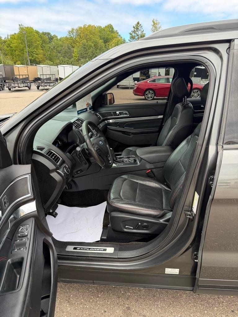 Used 2016 Ford Explorer Sport w/ Equipment Group 401A AWD/4WD image 9