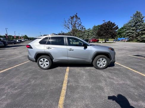 Used 2021 Toyota RAV4 LE w/ Carpet Mat Package (TMS) AWD/4WD image 2