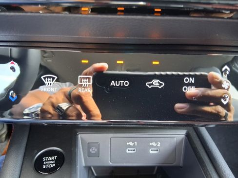 New 2026 Nissan Kicks SR image 16