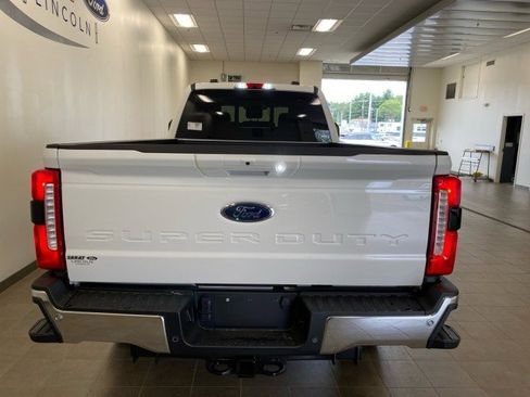 New 2025 Ford F350 Lariat w/ Chrome Package image 6
