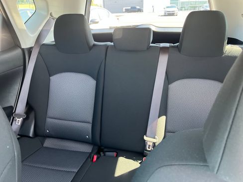 Used 2025 Kia Soul LX w/ LX Technology Package FWD image 13