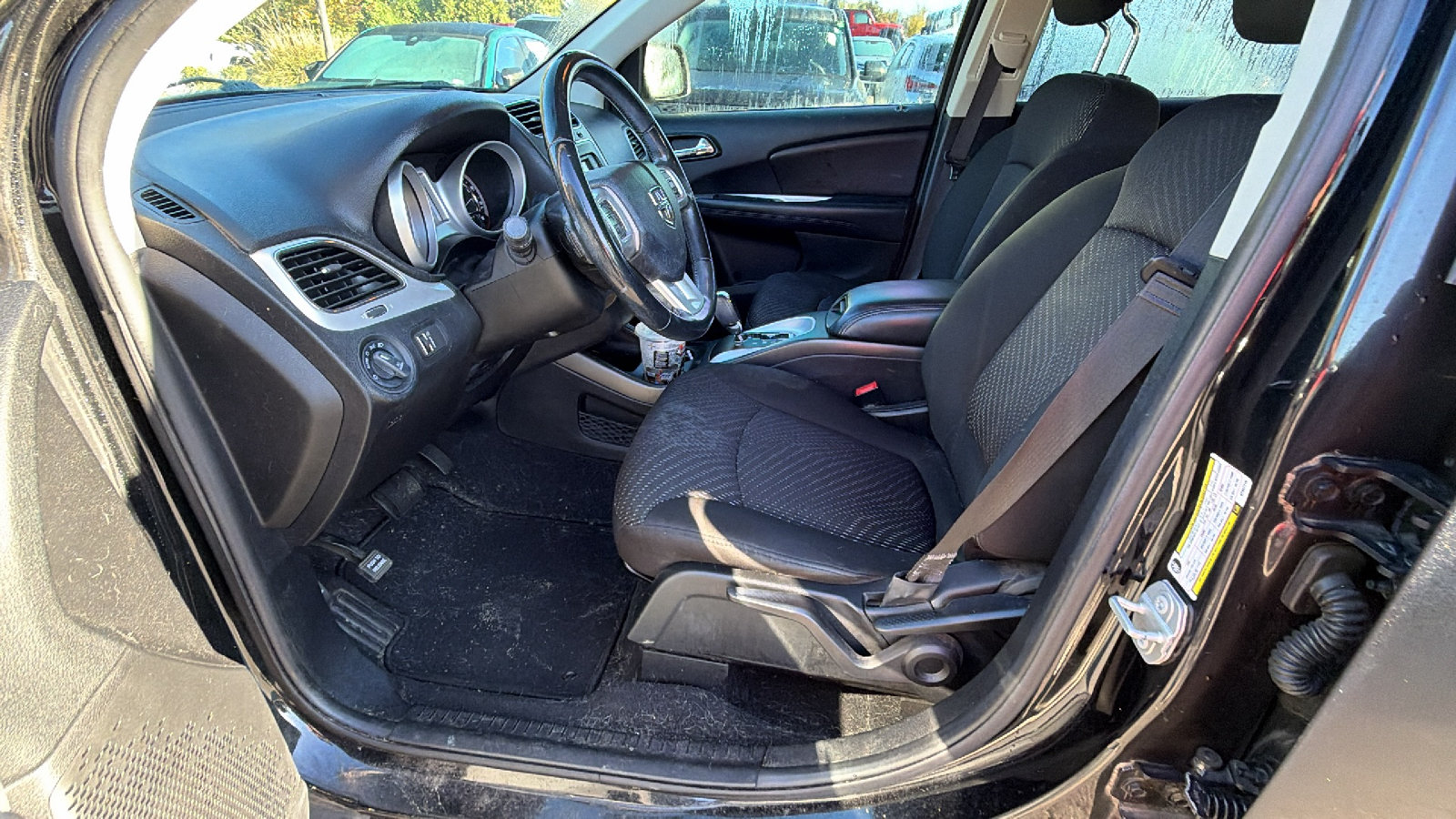 Used 2019 Dodge Journey SE w/ Connectivity Group FWD image 16