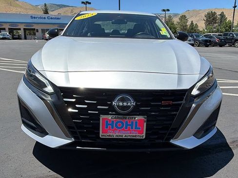 Used 2024 Nissan Altima 2.5 SR FWD image 8