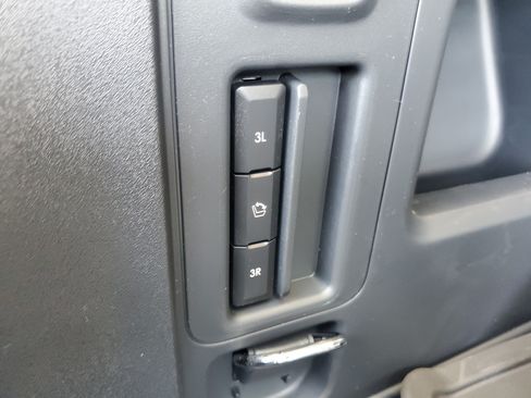 New 2027 Lincoln Navigator L Reserve AWD/4WD image 33