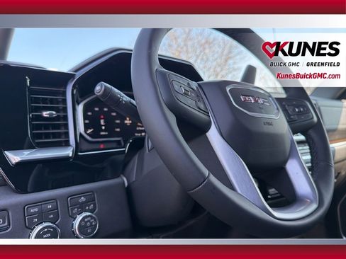 New 2026 GMC Sierra 1500 Elevation AWD/4WD image 13