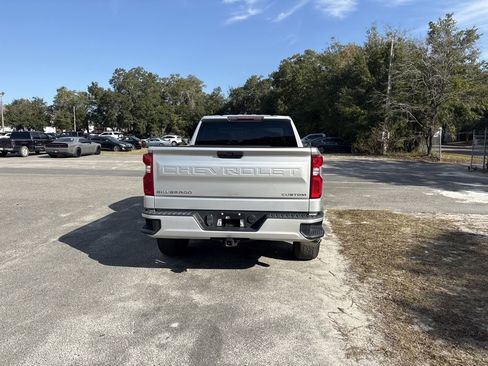Used 2019 Chevrolet Silverado 1500 Custom w/ Custom Value Package image 5