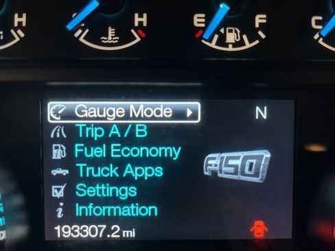 Used 2013 Ford F150 XLT w/ XLT Chrome Pkg image 15