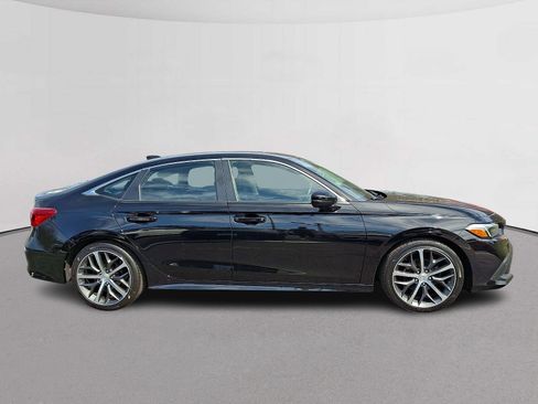 Certified 2024 Honda Civic Touring image 12