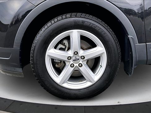 Used 2019 Ford Explorer Base image 31