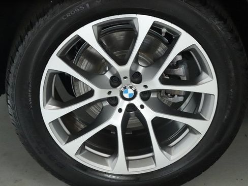 Used 2026 BMW X5 xDrive40i AWD/4WD image 14