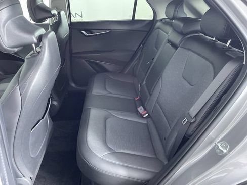 Used 2023 Kia Niro SX Touring FWD image 21