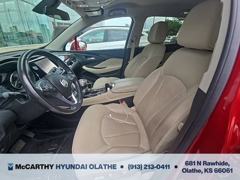 Used 2019 Buick Envision Essence FWD image 4