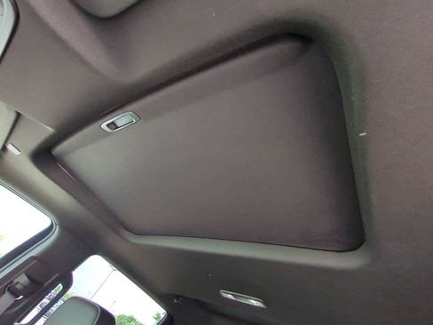 Used 2025 GMC Sierra 1500 Denali AWD/4WD image 19
