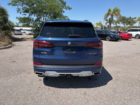 Used 2022 BMW X5 sDrive40i w/ Luxury Seating Package RWD image 4
