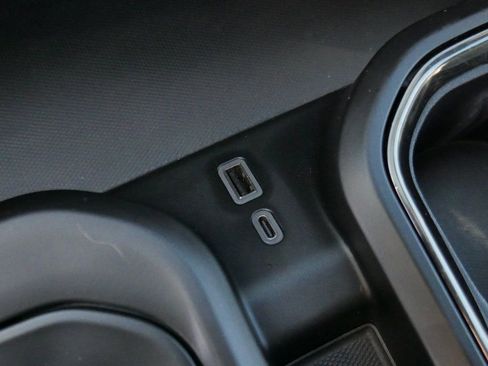 Used 2024 GMC Sierra 1500 AT4X image 63