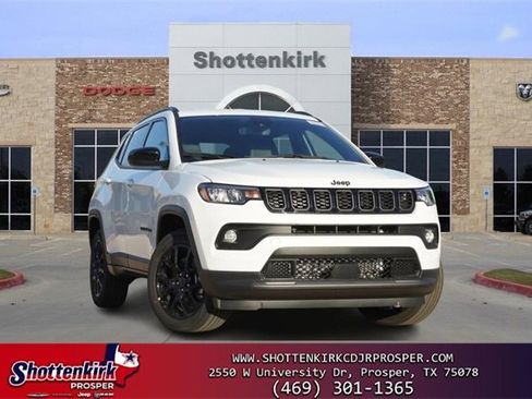 New 2026 Jeep Compass Latitude image 1
