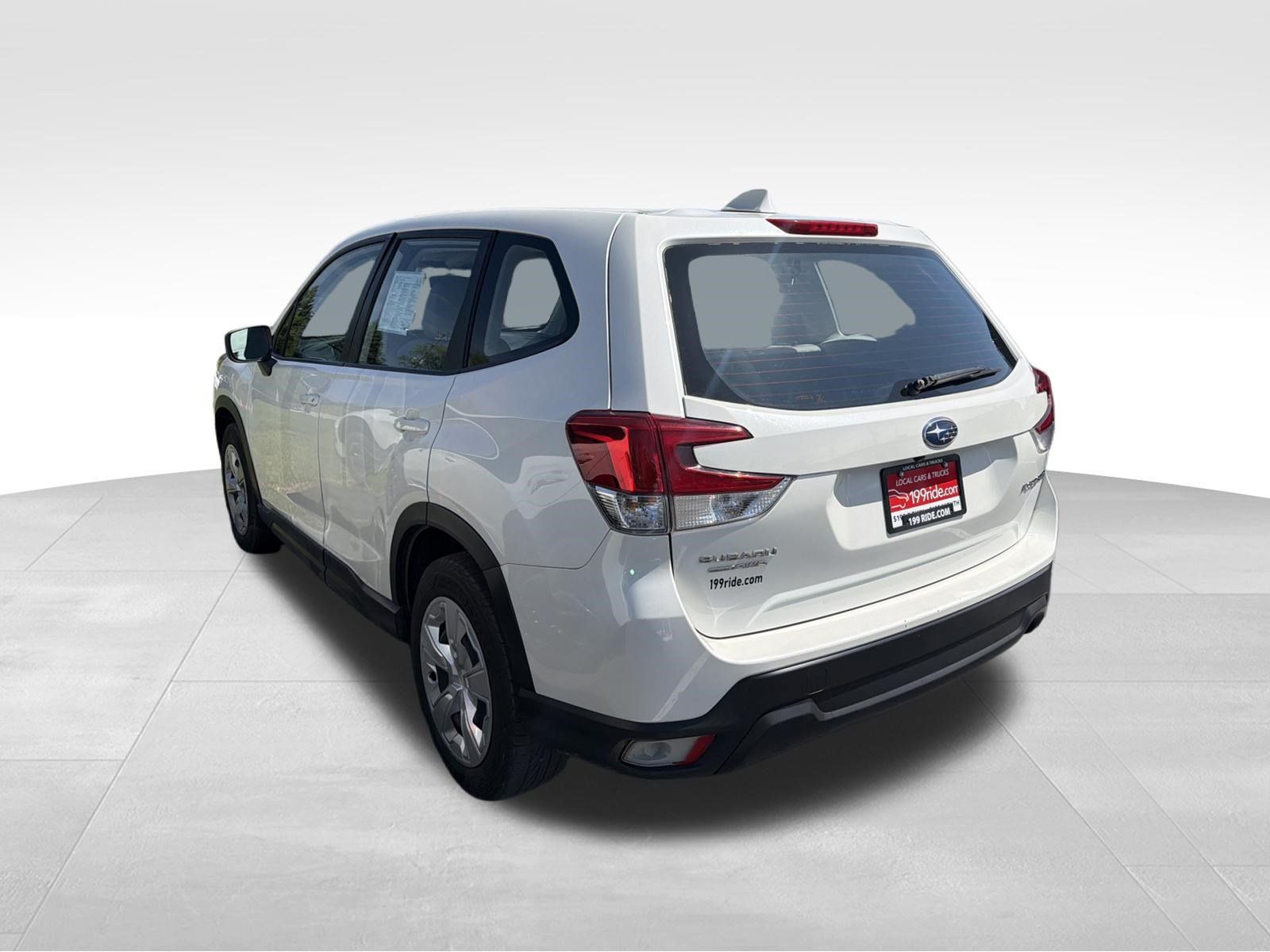 Used 2023 Subaru Forester AWD/4WD image 7
