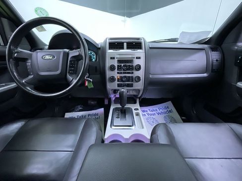 Used 2011 Ford Escape XLT w/ 203A Rapid Spec Order Code image 18
