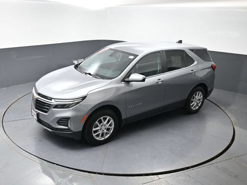 Used 2023 Chevrolet Equinox LT AWD/4WD image 47