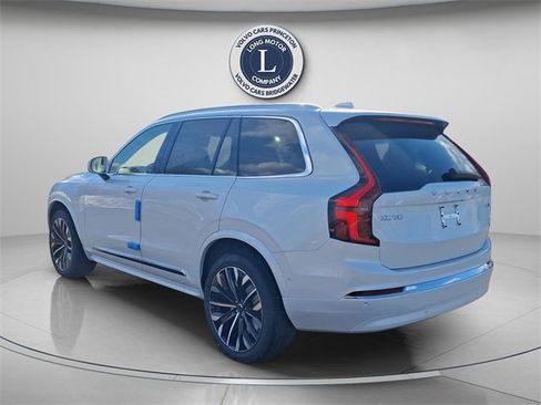 New 2025 Volvo XC90 B6 Plus w/ Protection Package Premier image 4