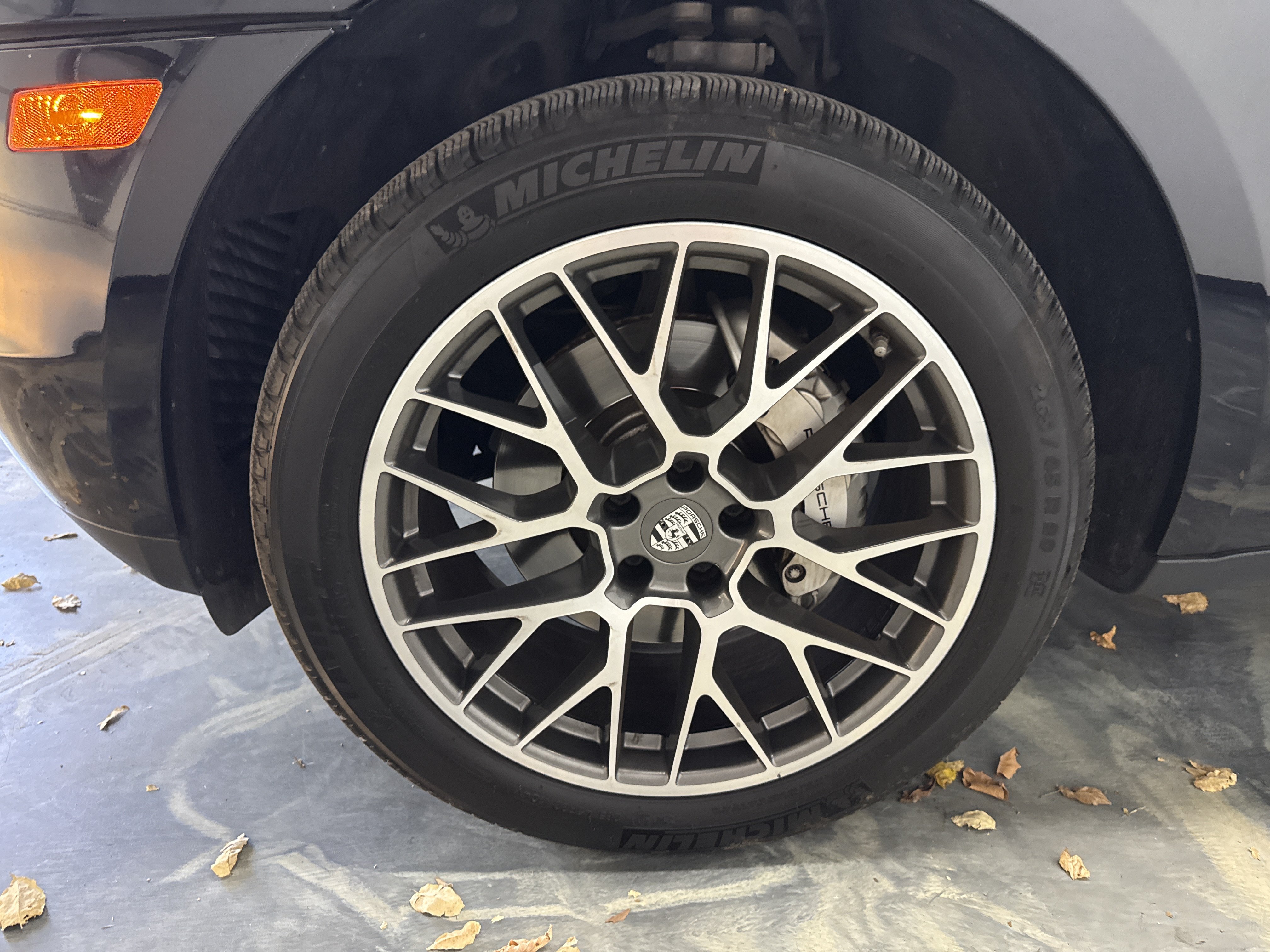 Used 2018 Porsche Macan S AWD/4WD image 26