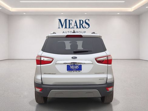 Used 2021 Ford EcoSport Titanium AWD/4WD image 4
