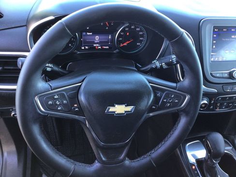 Used 2024 Chevrolet Equinox LT w/ LPO, Floor Liner Package FWD image 17