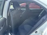 Used 2020 Toyota Camry LE image 3