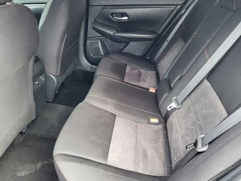 Certified 2023 Nissan Sentra SR w/ Trunk Package image 22