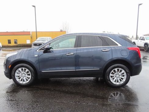Used 2019 Cadillac XT5 FWD image 4