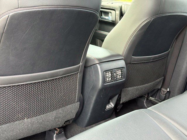 Used 2024 Toyota 4Runner TRD Off-Road Premium AWD/4WD image 29