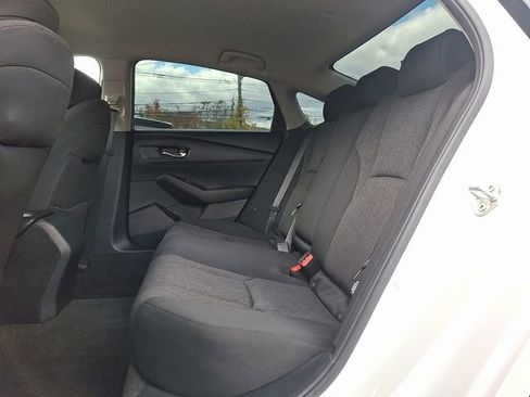 Used 2024 Honda Accord LX image 10