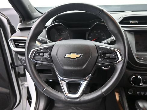 Used 2023 Chevrolet TrailBlazer ACTIV FWD image 16