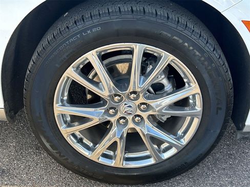 Used 2023 Buick Enclave Premium w/ Experience Buick Package image 6