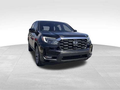 Used 2023 Honda Passport EX-L image 7