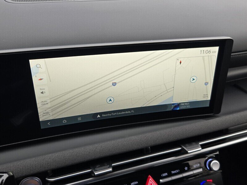 New 2026 Hyundai Tucson Limited FWD image 9