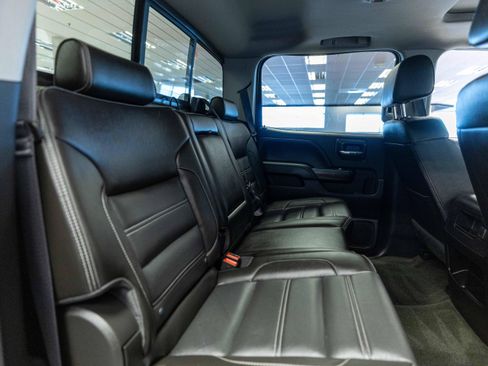 Used 2018 GMC Sierra 3500 Denali AWD/4WD image 13