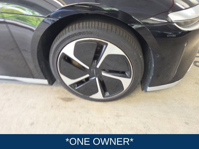 Used 2024 Lucid Air Pure RWD image 3