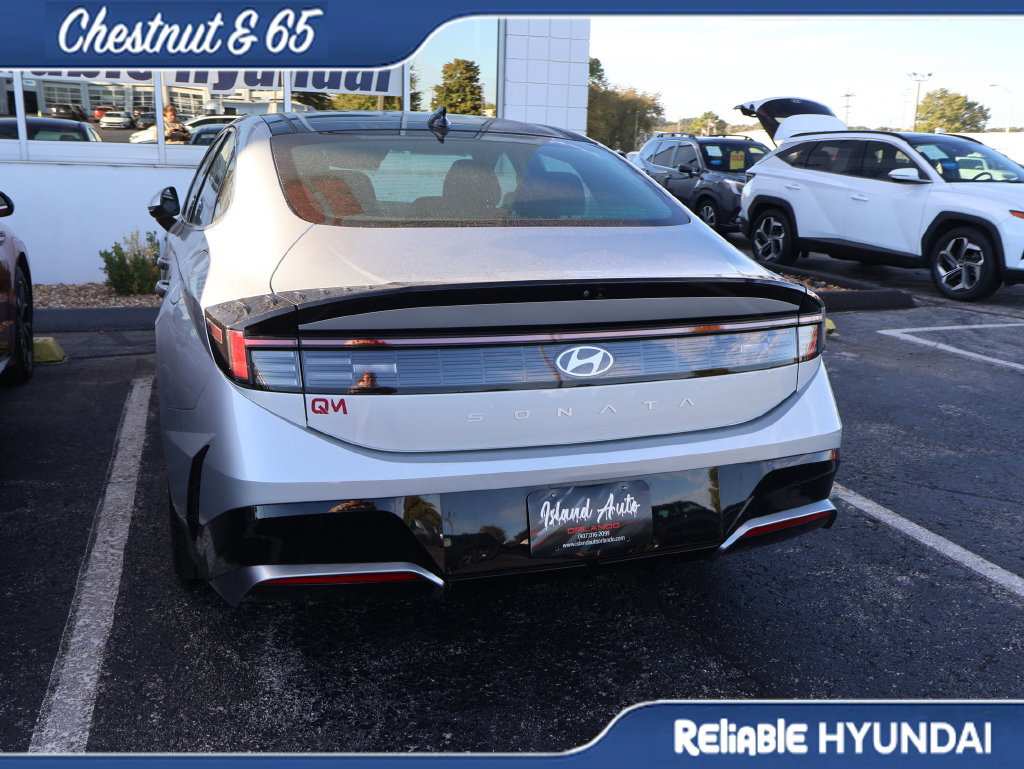 Certified 2024 Hyundai Sonata SEL w/ Convenience Package FWD image 17