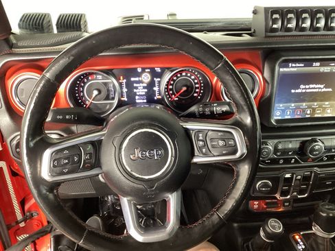 Used 2020 Jeep Wrangler Unlimited Rubicon w/ Advanced Safety Group AWD/4WD image 19