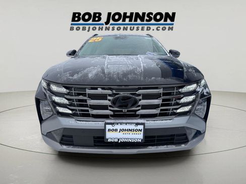 Used 2025 Hyundai Tucson Limited image 8